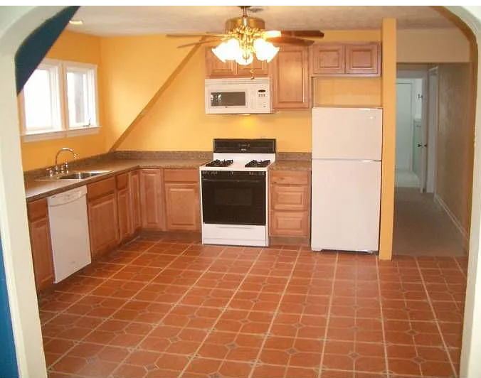 7609 Tuscarora Street - 3